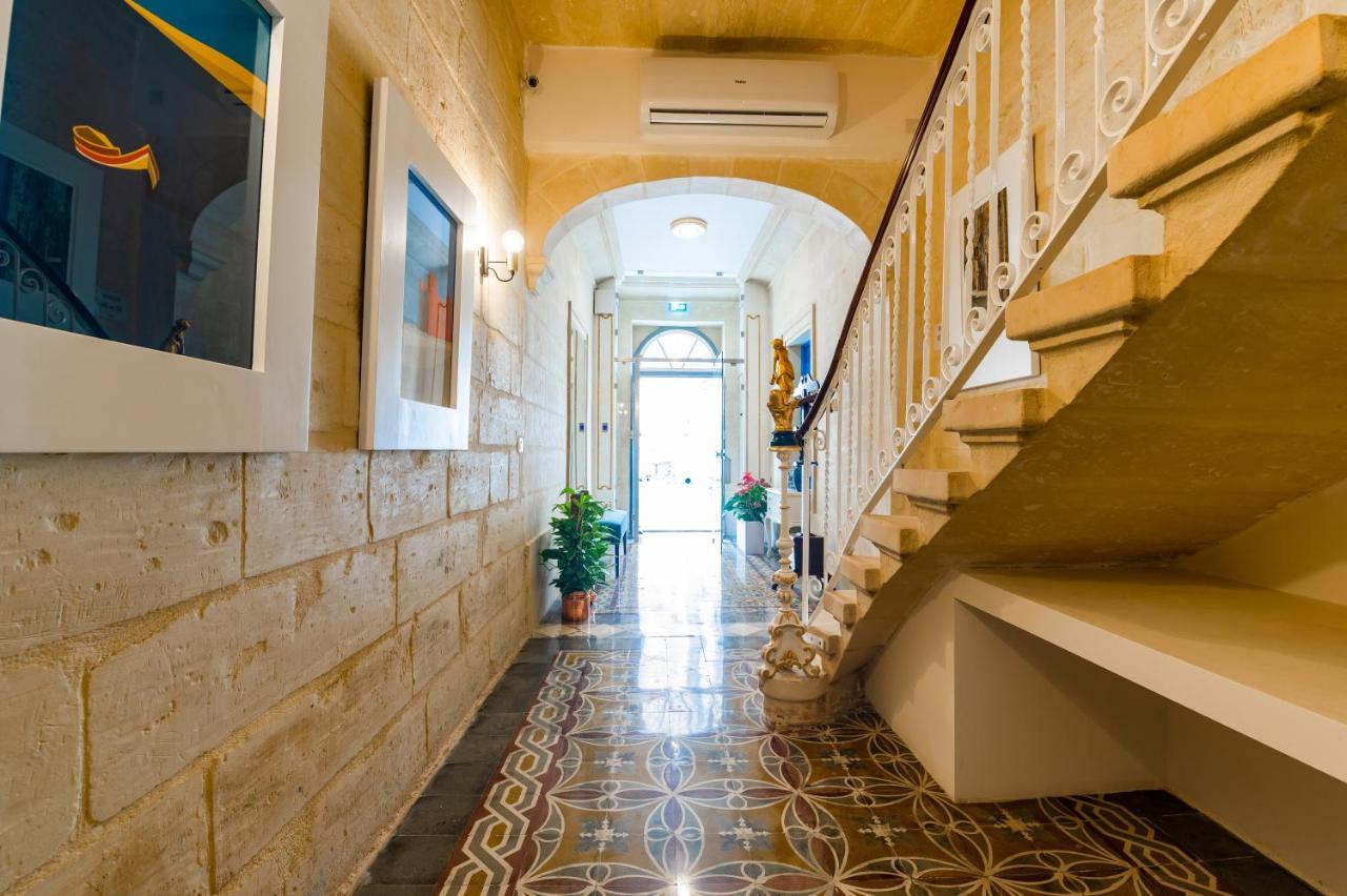 Готель Monreal Boutique Townhouse - R024Rm6 Паола Екстер'єр фото